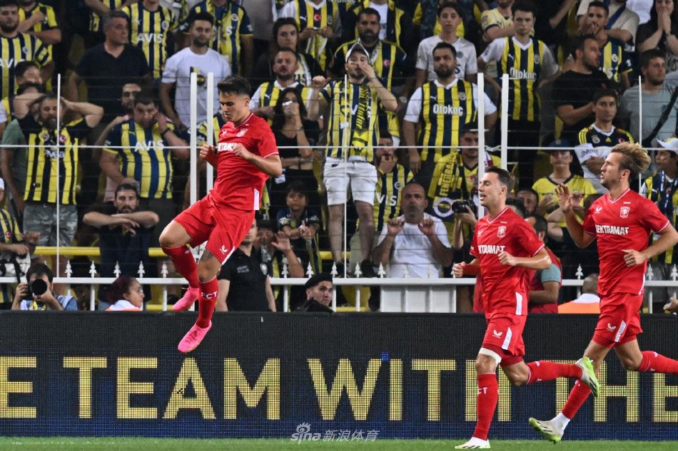 郑钦文必须 郑钦文必须